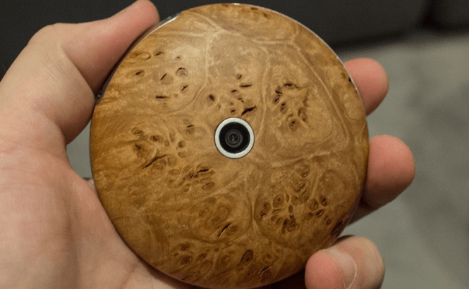 Meet Runcible, The Circular Anti-Smartphone