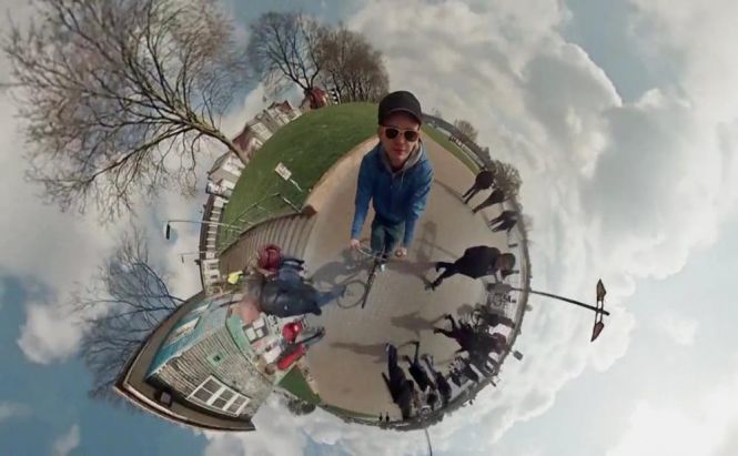 Enjoy a 360-degree video