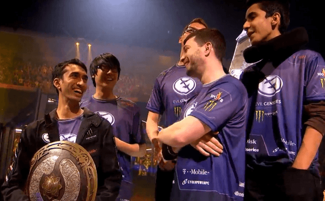 EG wins the $6.6 million prize at The International 2015