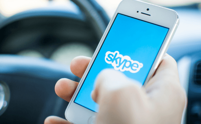 Skype for mobiles now offers support for bots